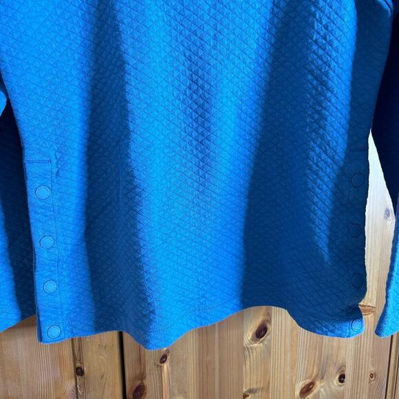 L.L. Bean Women's SoftLight Quilted Top Funnelneck Pullover XS Blue Outdoors - Picture 5 of 10